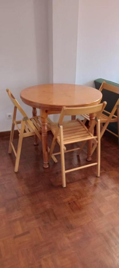 Luminoso, Centrico Y Silencioso Apartamento Jaca Luaran gambar